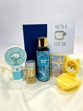 Cool Girl Essentials - Women's Gift Pack